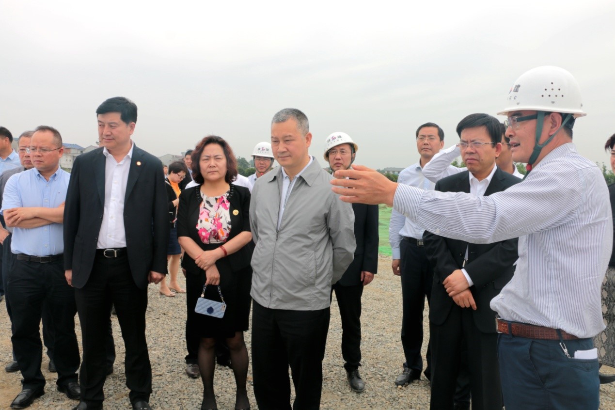 省國資委黨委書記鄒展業(yè)一行調(diào)研陜建（安康）新型建材工業(yè)園項(xiàng)目