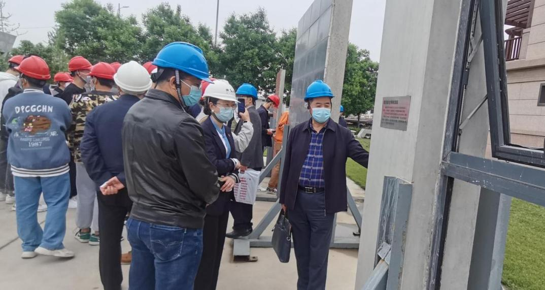 三個黨支部聯合開展黨建共建活動